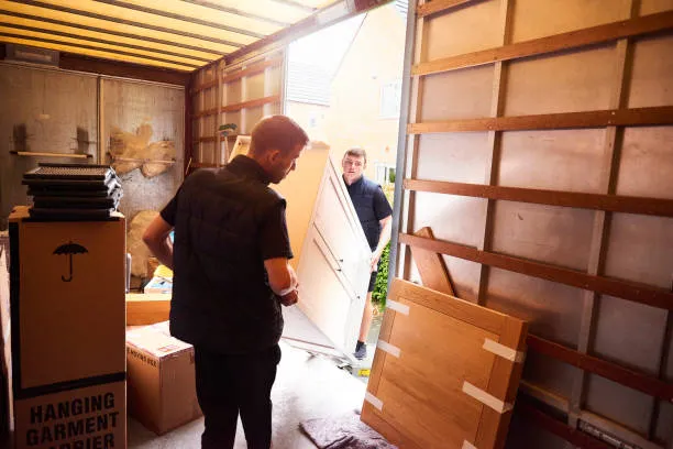 house clearance & clearing services